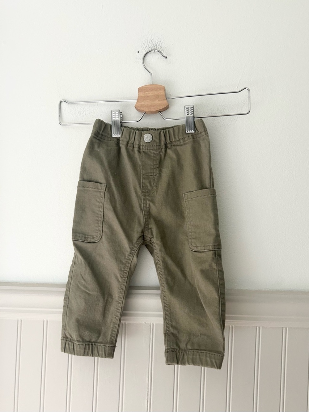 H&M Baby Olive Green Cargo Pants 12 Months Adjustable Waist